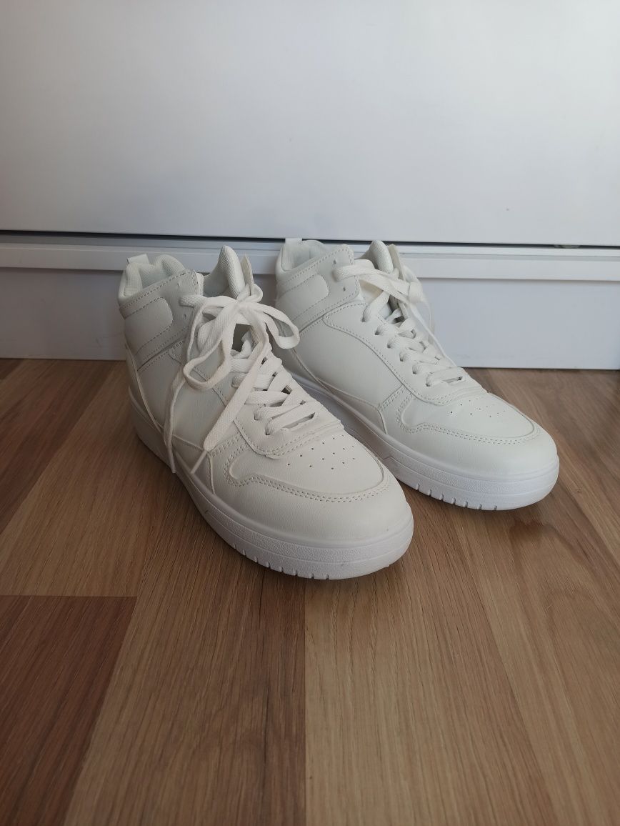 Białe buty MIGATO white sneaker