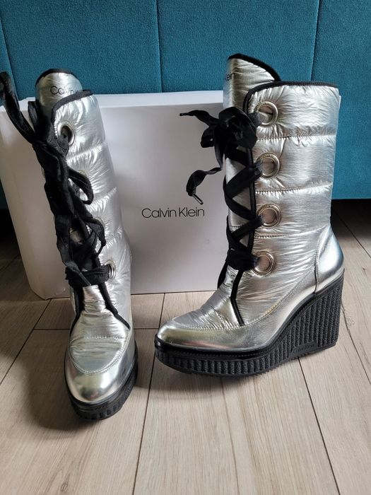 Nowe kozaki koturny Calvin Klein srebrne