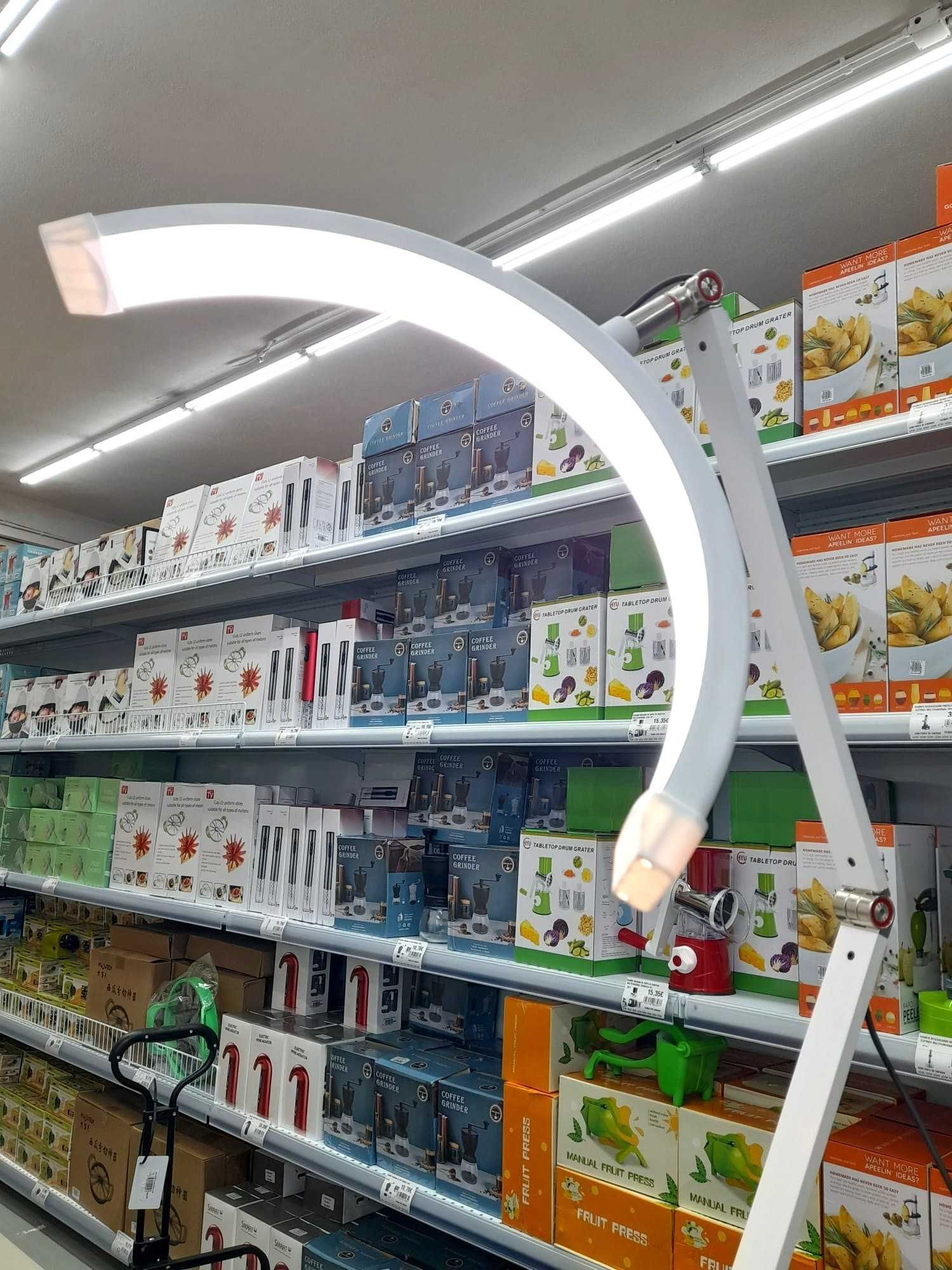 Luz de Meia Lua em Led para Mesa (OFERTA DE ENVIO/TRANSPORTE)