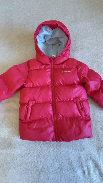 czerwoną kurtkę zimową Quechua r 92-98