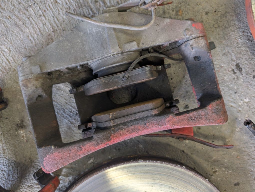 SWAP hamulcy 320 Audi a4 b6