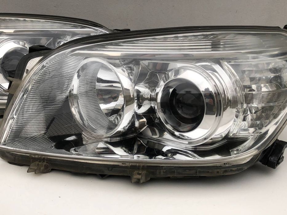 Фара Тойота Рав 4 Rav 4 Ліва Права 8113042311 8117042311