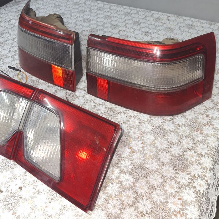 Комплект стопов задних фонарей ваз 2110 2112 клюшки.