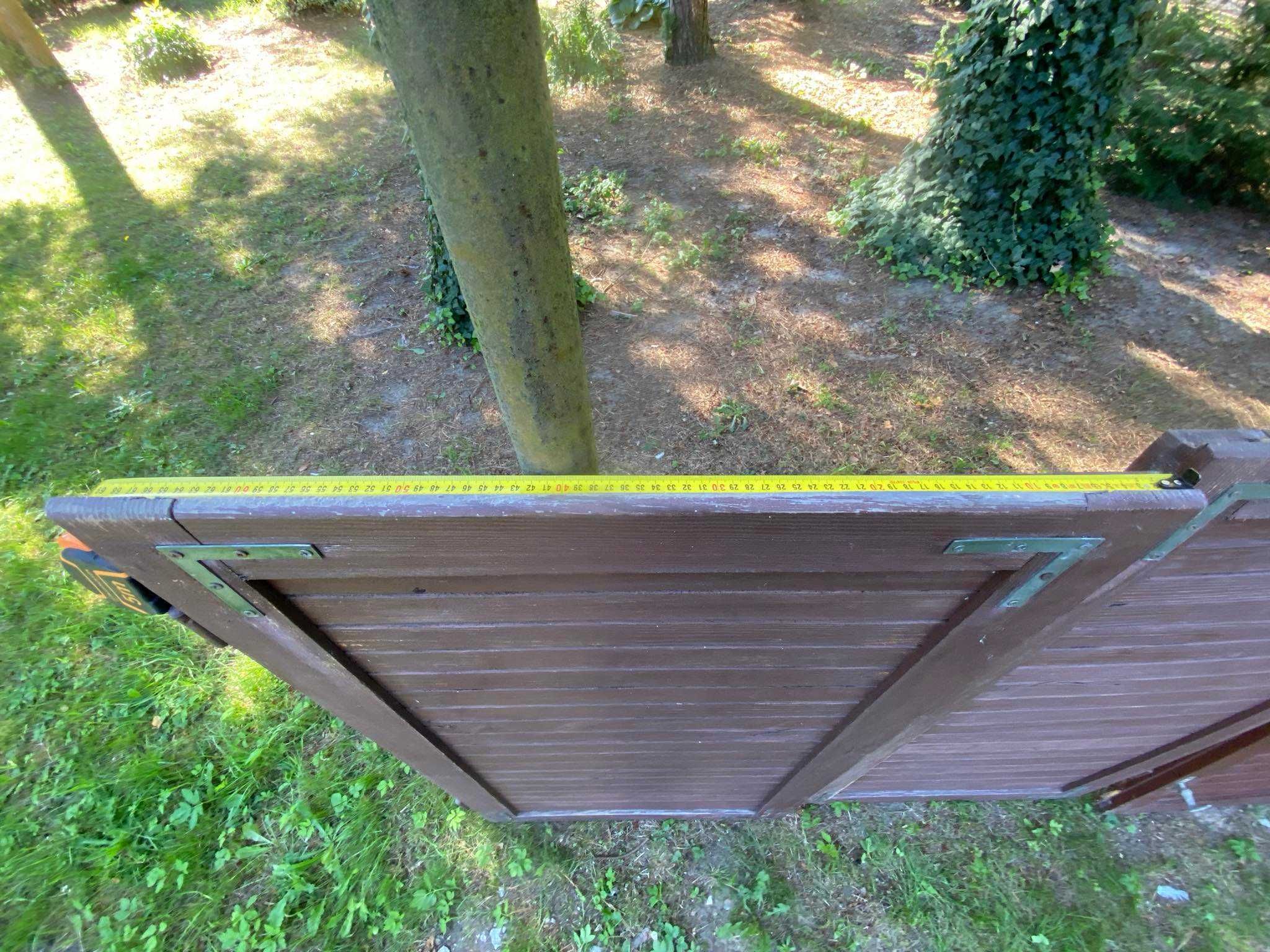 Sprzedam drewniane okiennice ( 4 szt.)