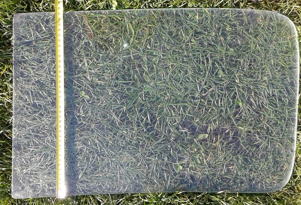 стекло с автотранспорта 36х56 см