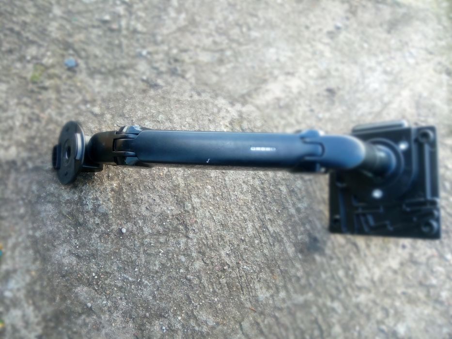 Humanskale uchwyt solidny