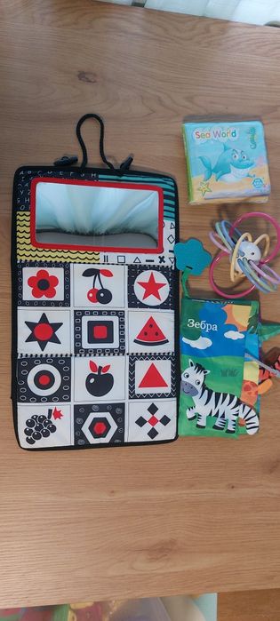 Набір іграшок для немовлят