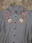 Camisa com bordado - tamanho M