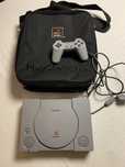 Play station 1, com comando original