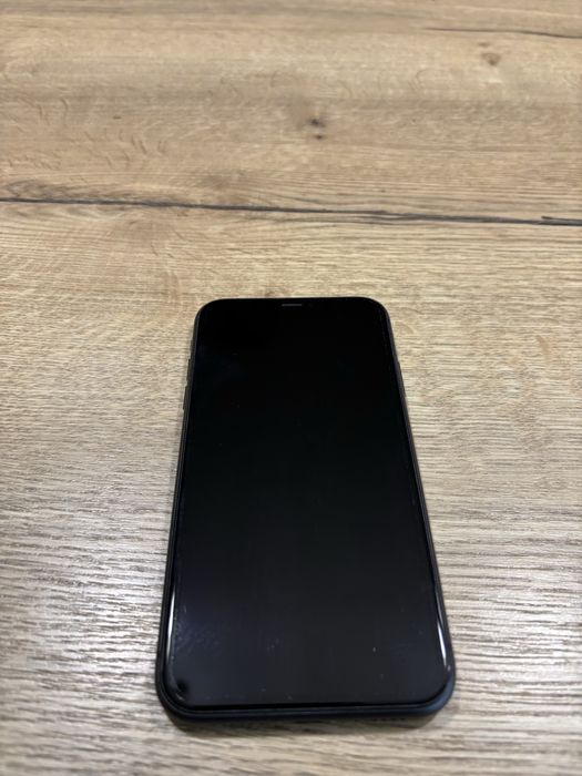 Iphone 11 64gb uzywany