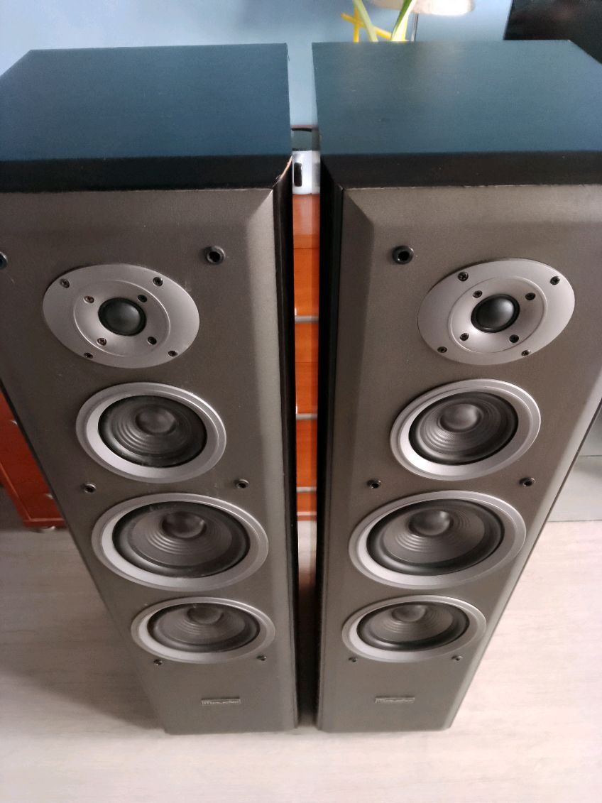 Głośniki M-audio,Model Hts 800.