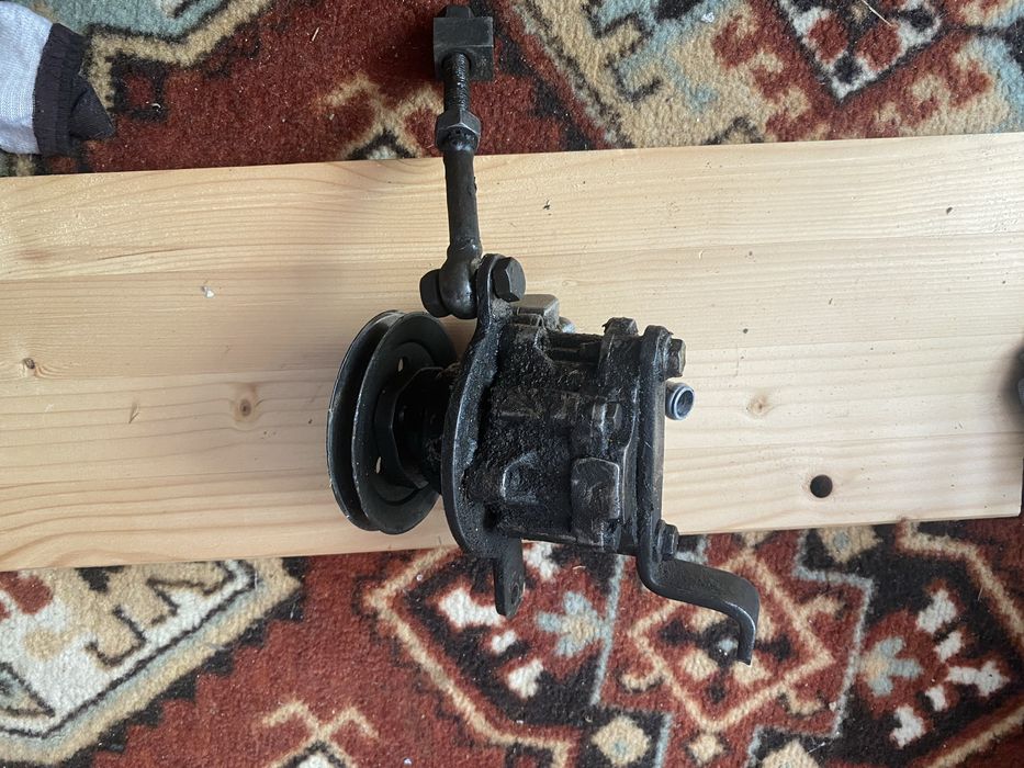 Продам насос гідроуселітіля опель вектра а