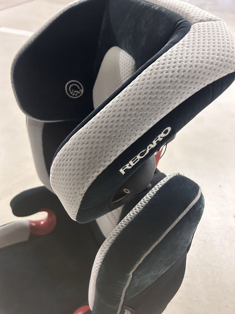Fotelik dzieciecy Recaro Monza Nova