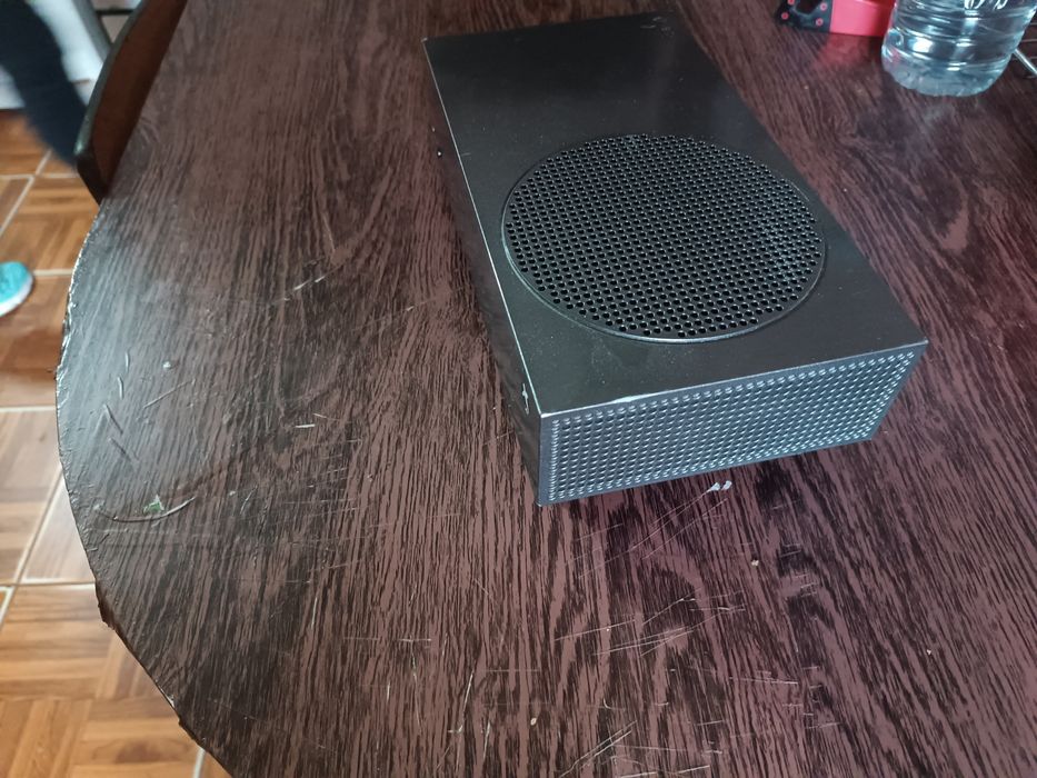 Xbox série s + comando.