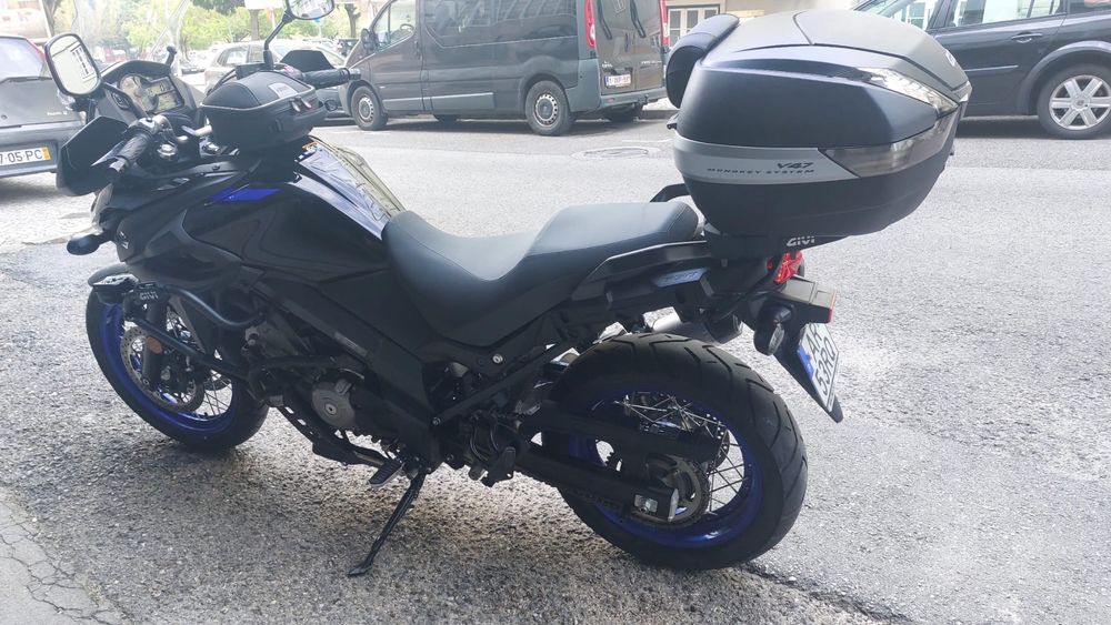 Suzuki V-Strom 650