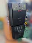 APC smart-UPS 1000 SUA1000i z kartą AP9617