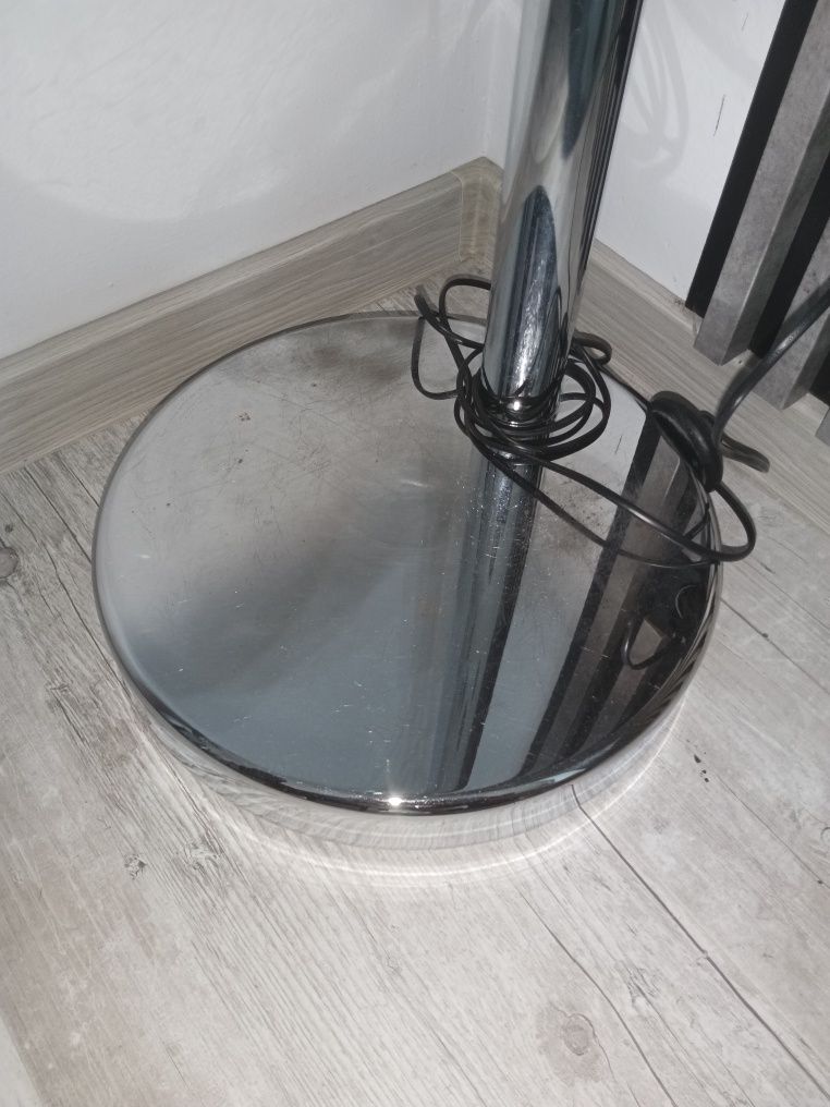Lampa podłogowa chrom