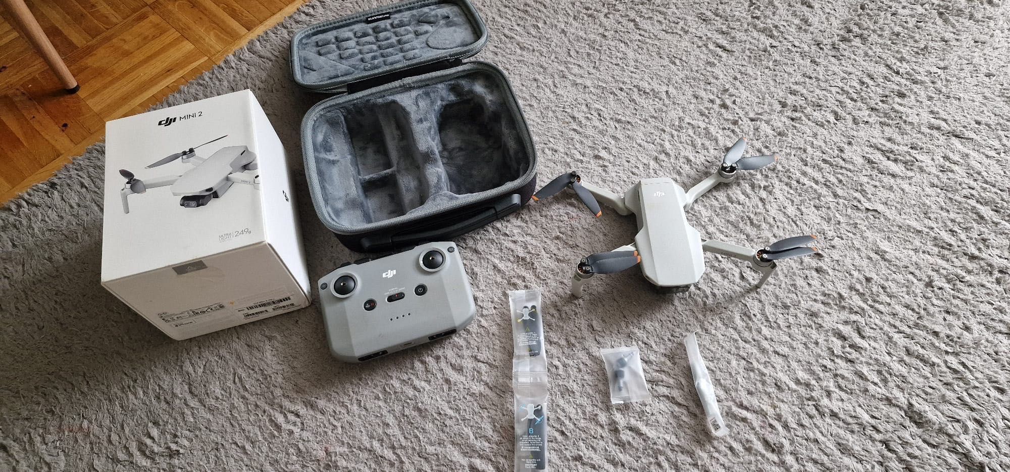 Sprzedam dron dni mini 2