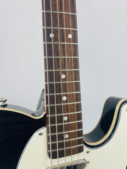 Squier Classic Vibe Baritone Custom Telecaster 27″