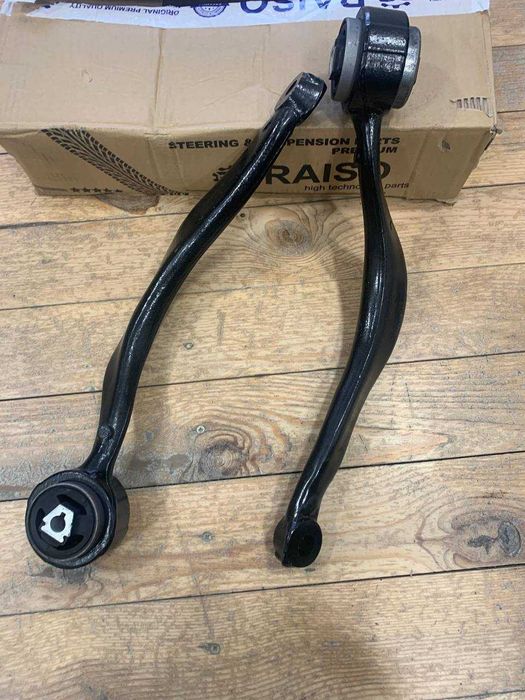 Комплект рычагов передней подвески для BMW X5 E53/БМВ Х5 Е53 00-06