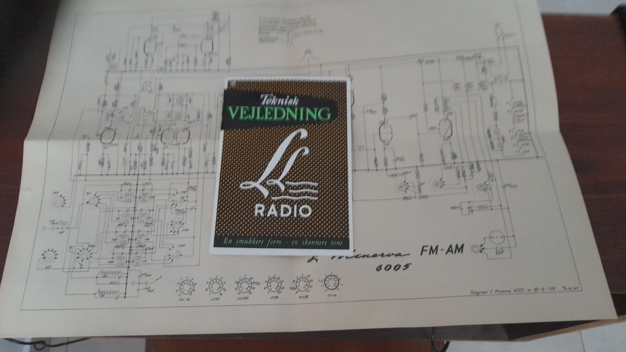 Radio lampowe dunskie palisander 1960rok