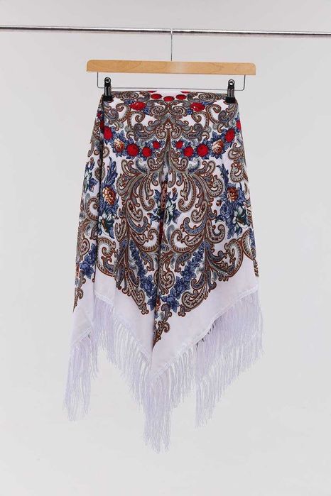 Chusta ludowa Chusta folkowa 50% wełna, 50% wiskoza dostępne 7 kolorów