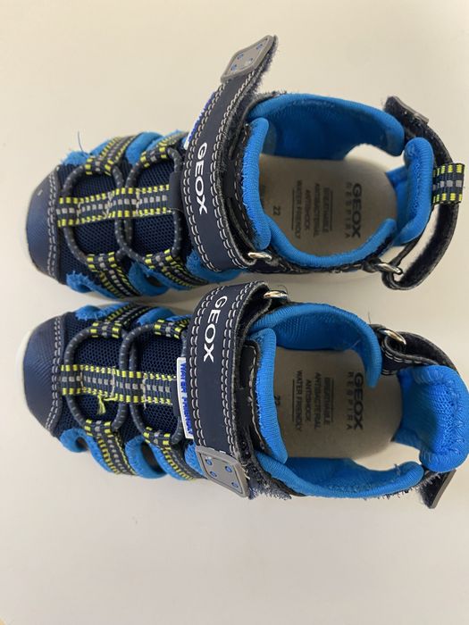 Sandalias Geox. Numero 22