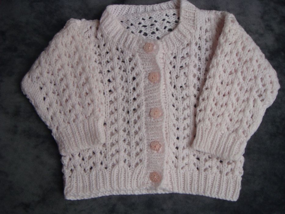 jasno różowy rozpinany sweterek- jak nowy roz. 62