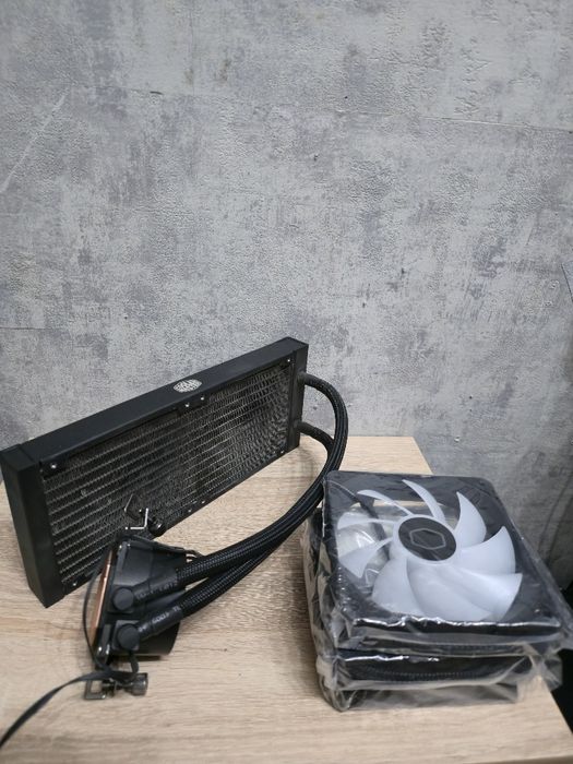 Chłodzenie wodne cooler master master liquid 250 rgb