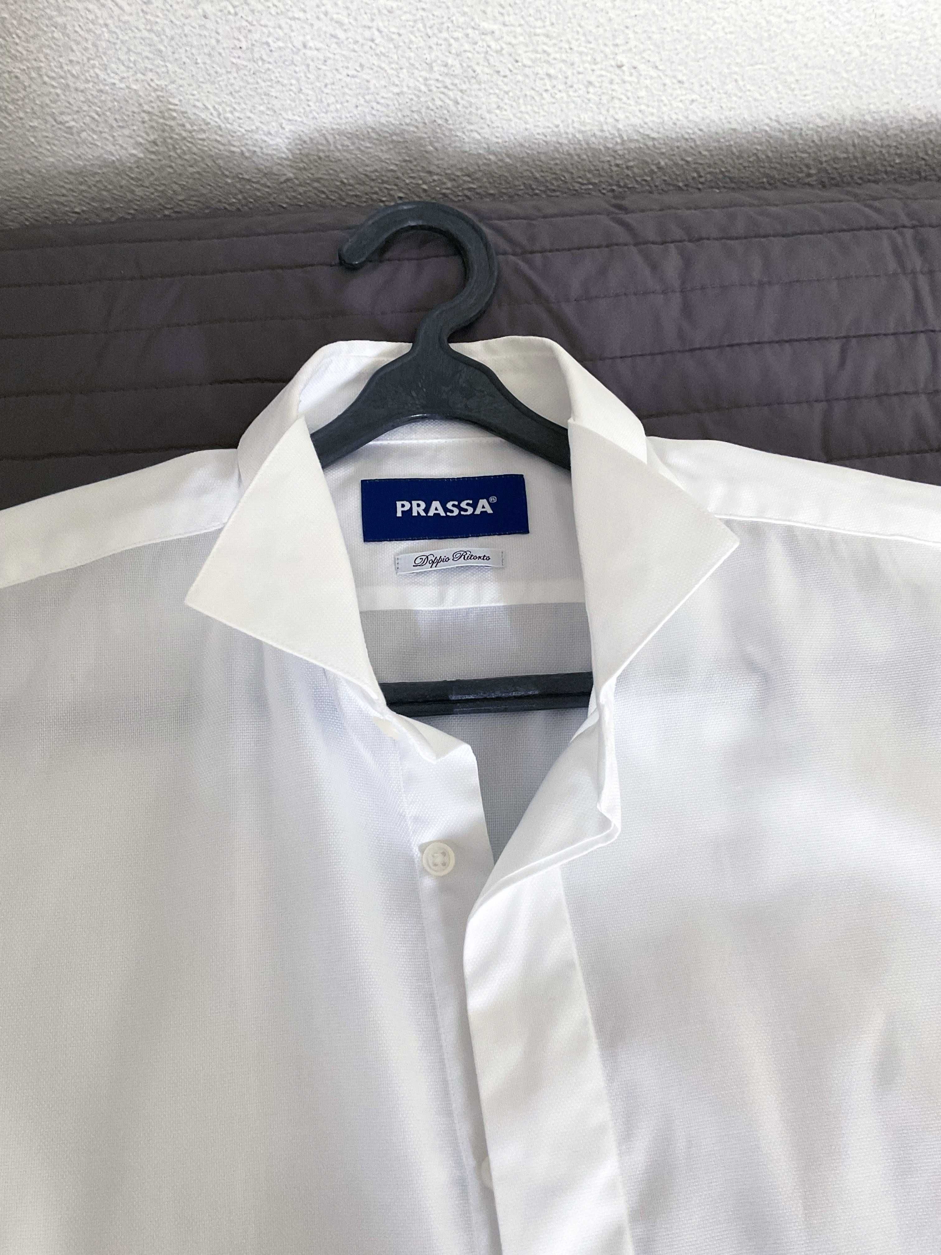 Camisa de cerimónia branca com gola quebrada