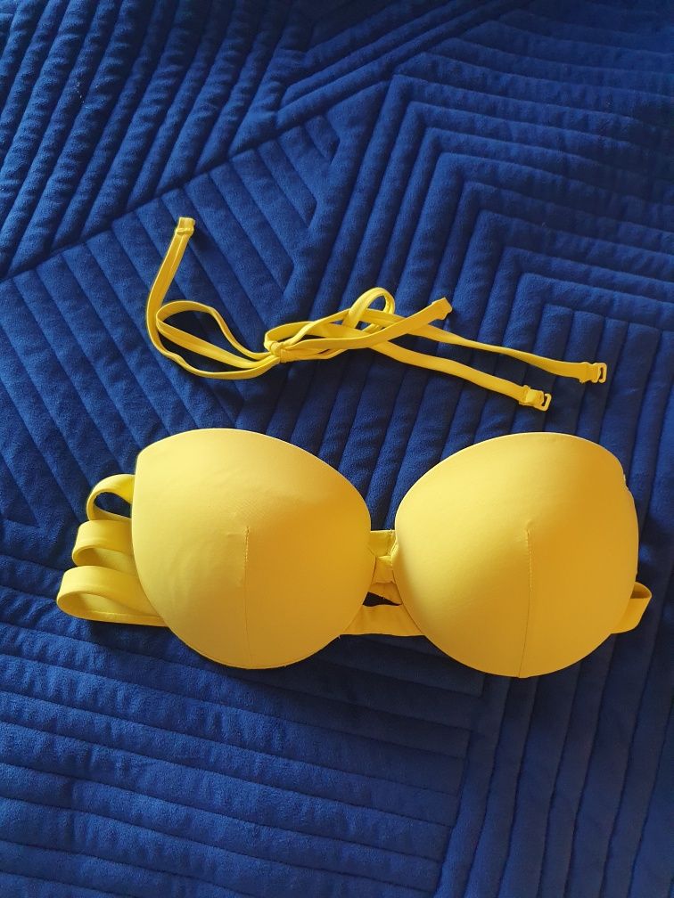 Biustonosz od bikini