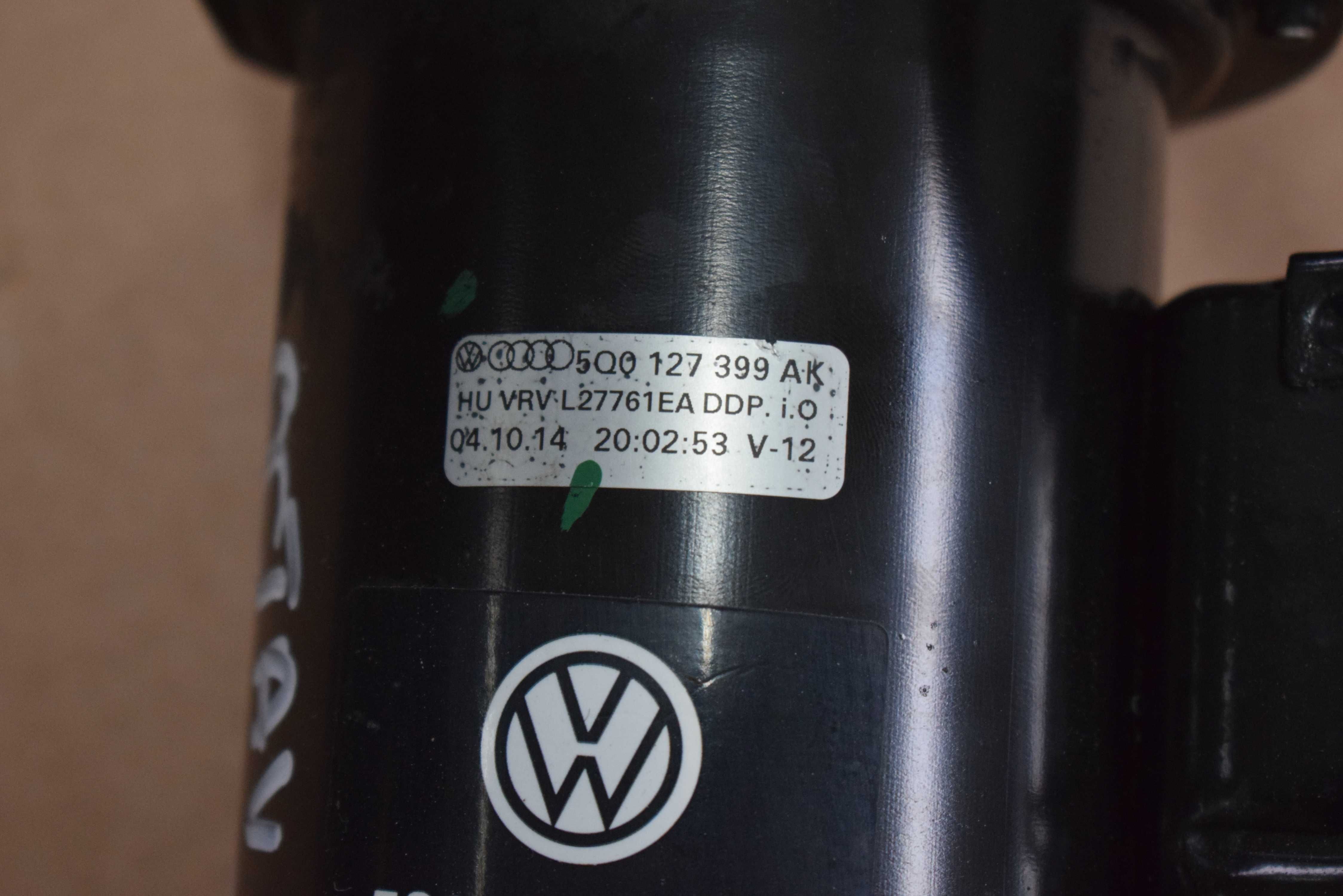 Obudowa filtra paliwa 1.6 Tdi skoda octavia golf 14r. 5Q0.127399AK