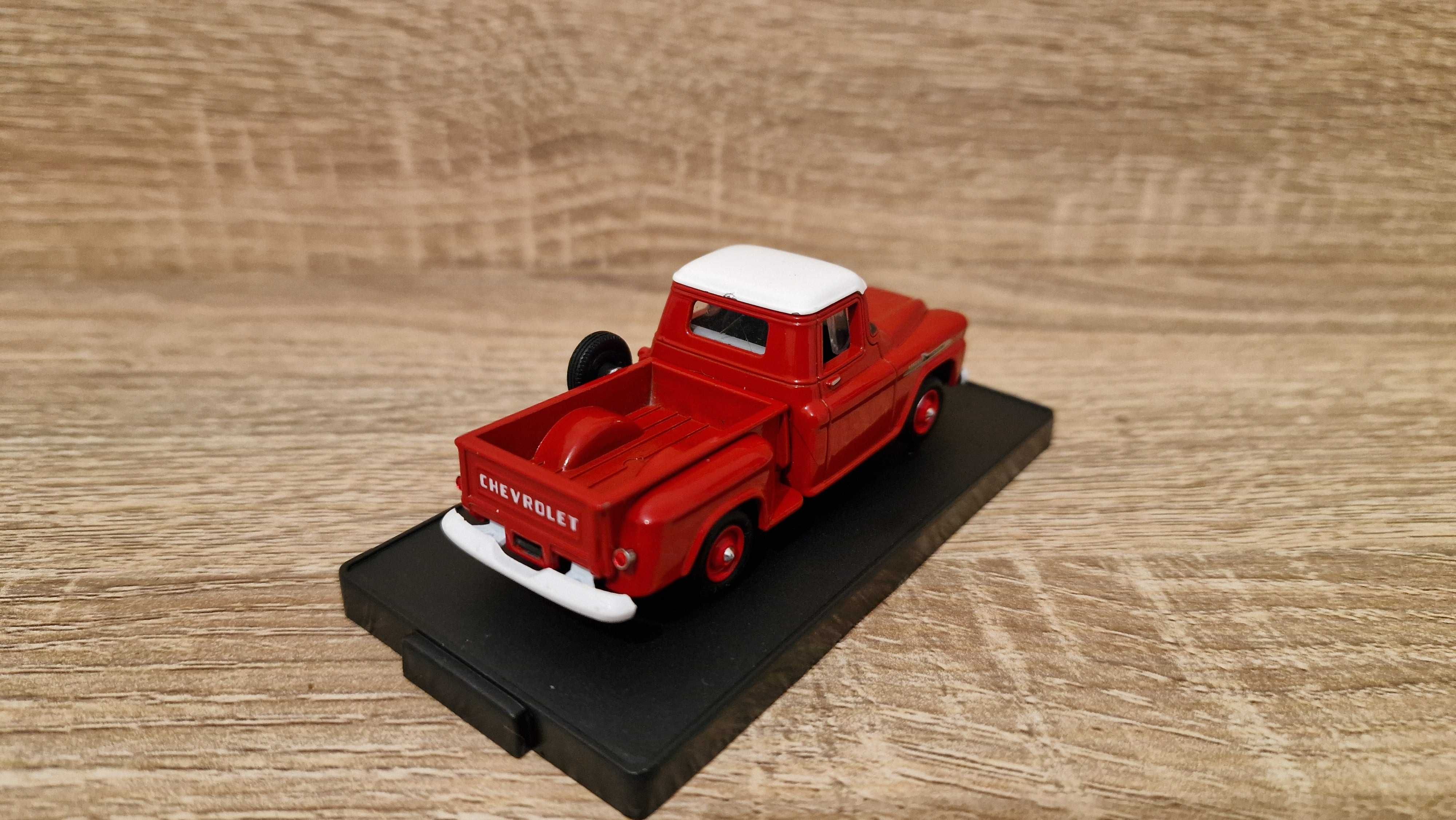 Chevrolet Apache Step Side «1958« 1:64