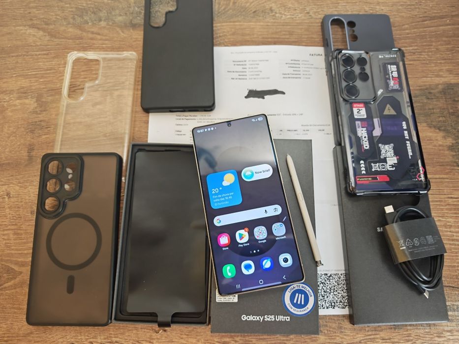 Samsung S25 Ultra 12GB/256GB Dual Sim Preto Titanium  Seminovo C/Ga