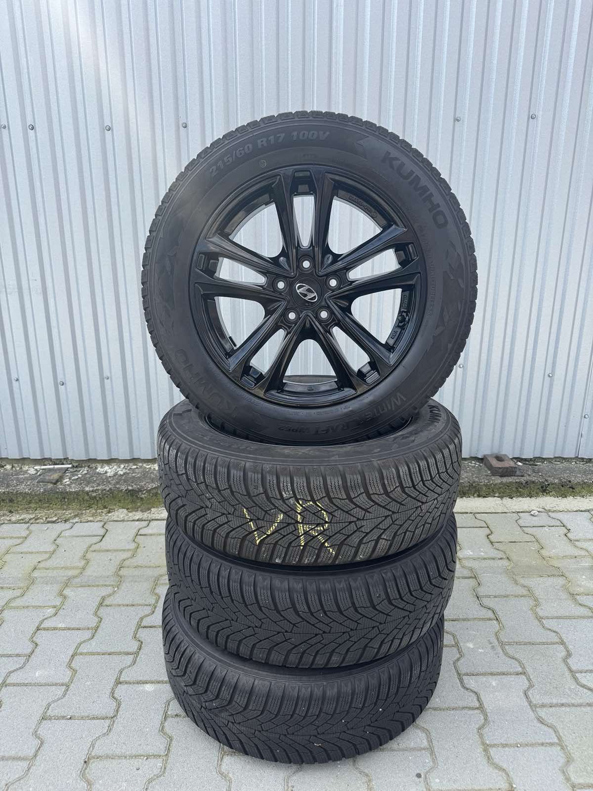 Hyundai Tucson  R17 в ідеальному стані