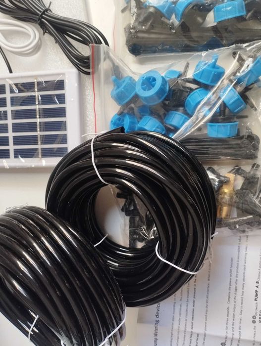 Pequeno sistema de rega automática com painel solar