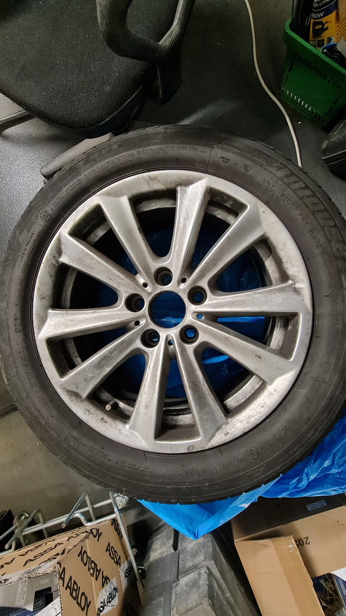 Felgi styling 236 z oponami bridgestone 5x120 17r