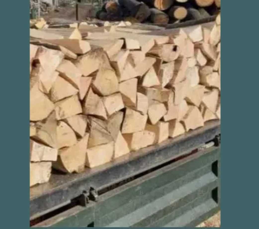 Ukladane Drewno kominkowe bukowe pociete polupane ukladane