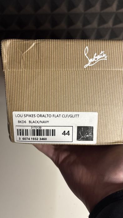 Кросівки Christian Louboutin з шипами