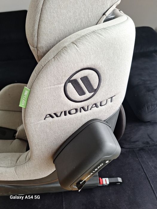 Fotelik samochodowy avionaut