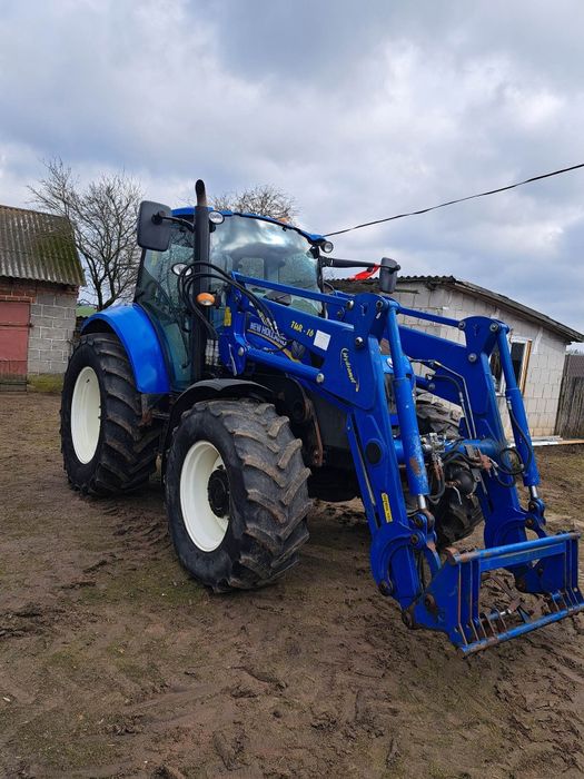 New Holland T5 105km
