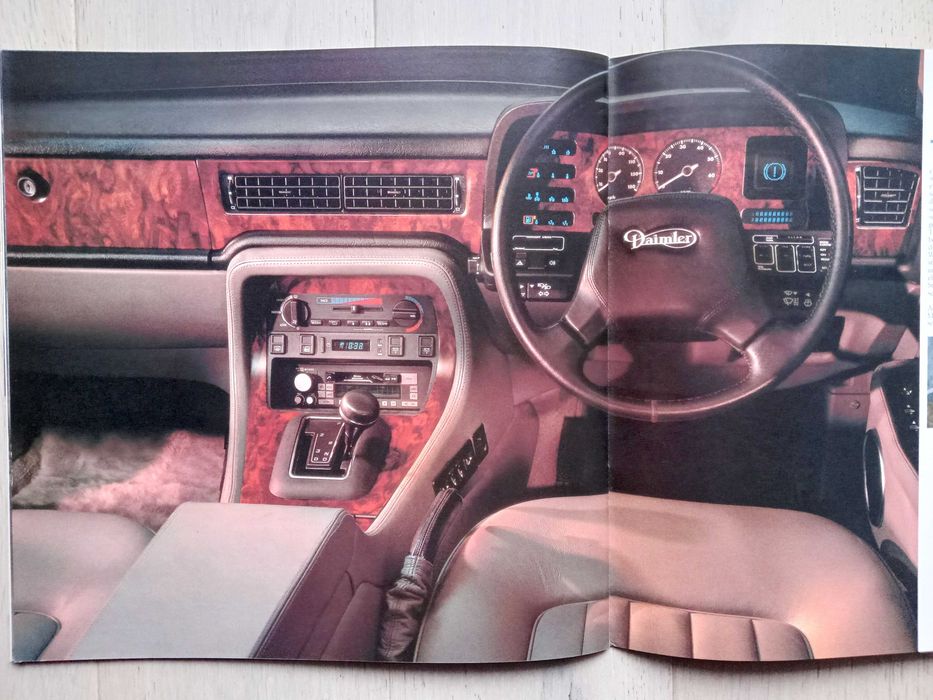 Jaguar 1987 - XJ6 SOVEREIGN DAIMLER silniki 3.6 - prospekt 46 str. BDB