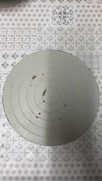 Tornilhos para cerâmica