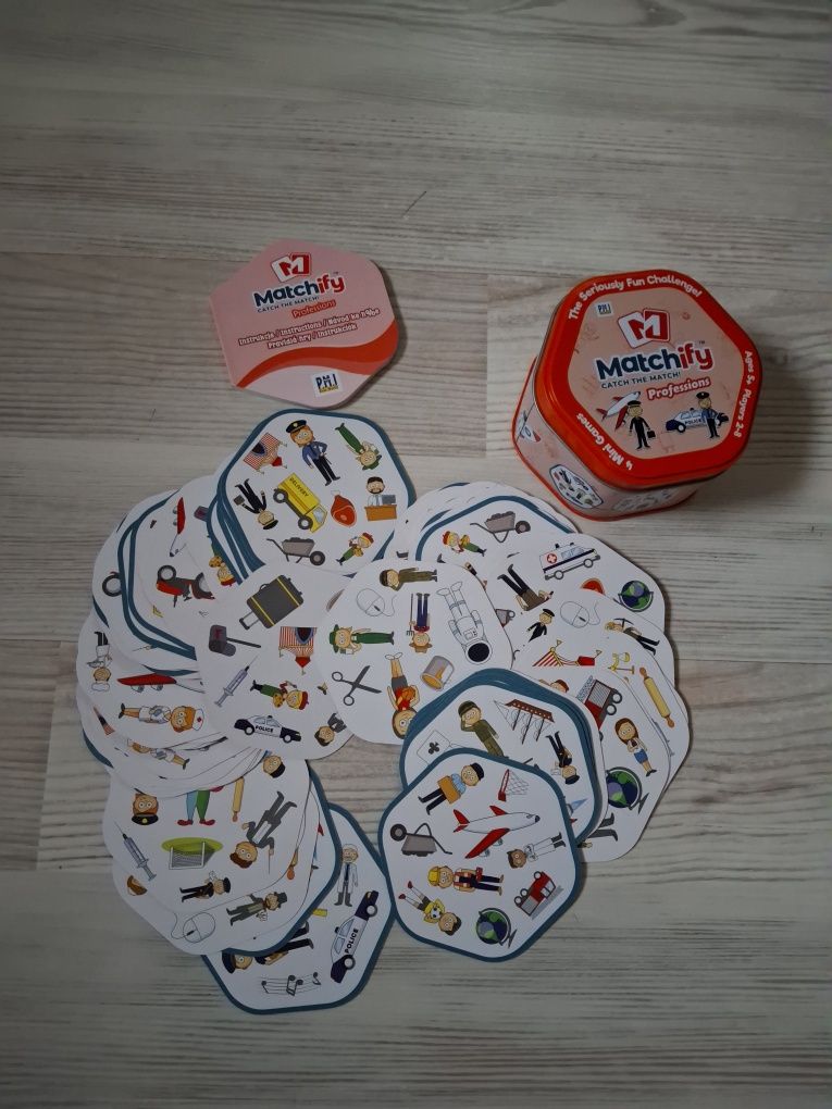 Настільні ігри Super Puper Matchify Professions, Made of.