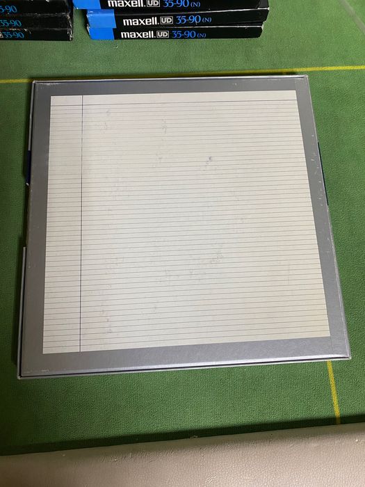 Пластикова катушка 26.5 см.