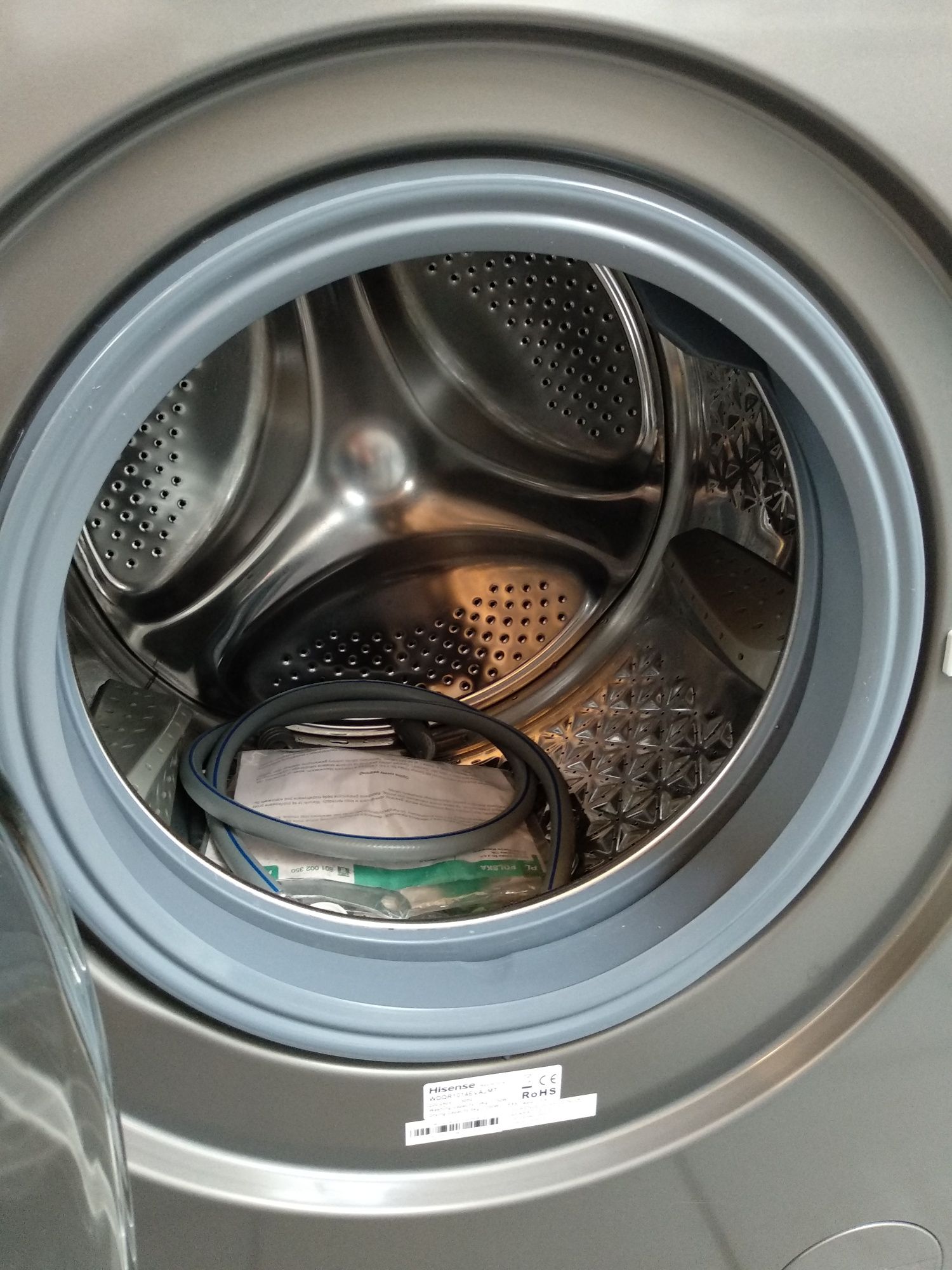 OUTLET Janki ul Wspólna 6 Pralko-suszarka HISENSE WDQR1014EVAJMT