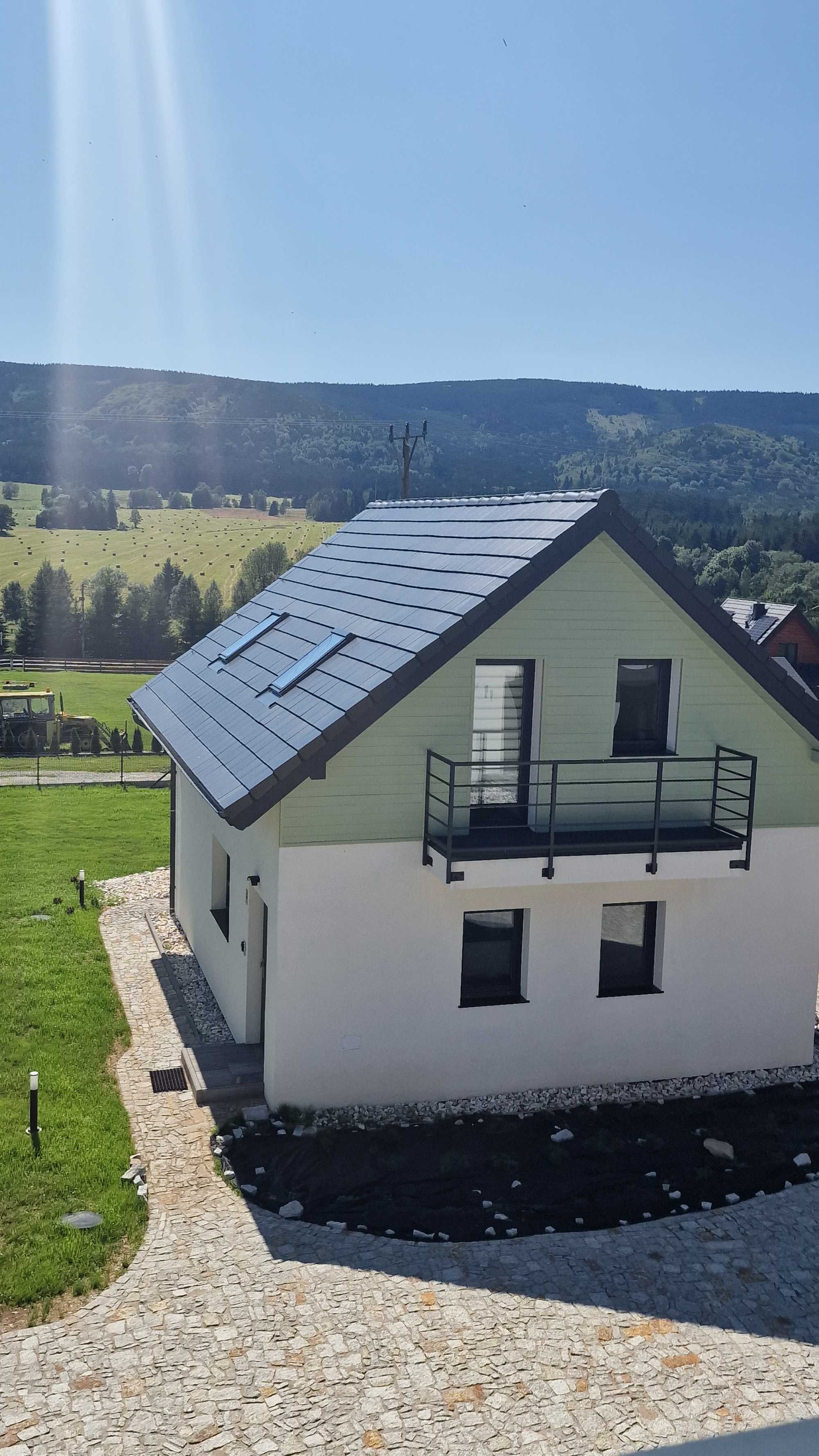 Willa w górach do 10 osób otulona lasem z widokiem na góry-711 m n.p.m