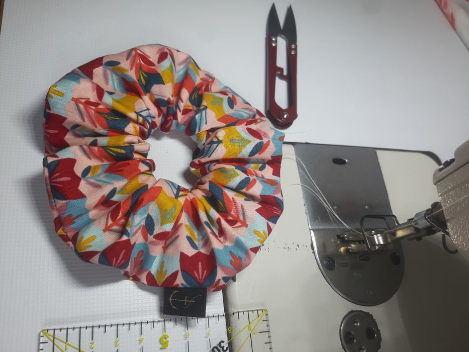 Nowa kolorowa gumka do włosów scrunchie bawełniana NUS