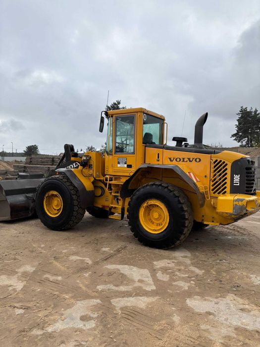 Ładowarka VOLVO L110E , r . 2003