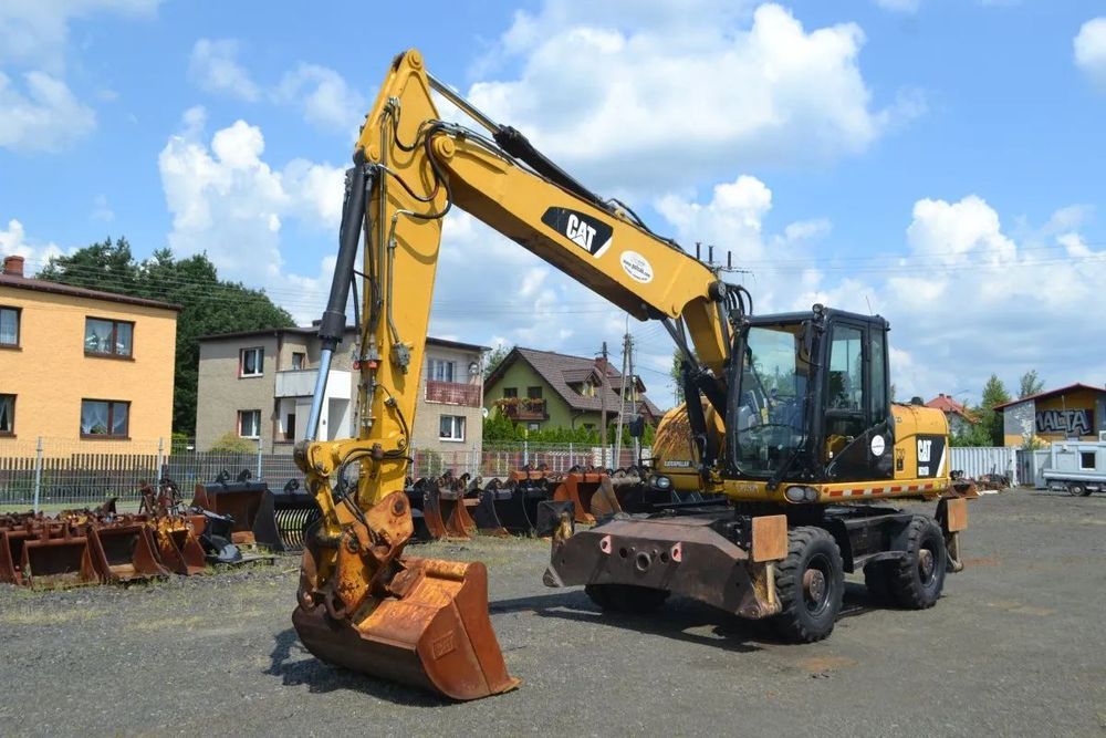 Caterpillar M315D  Caterpillar M315D